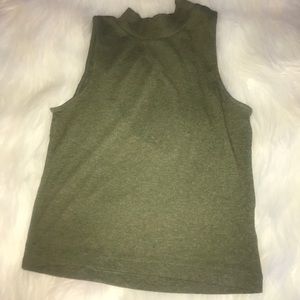 Green muscle tee